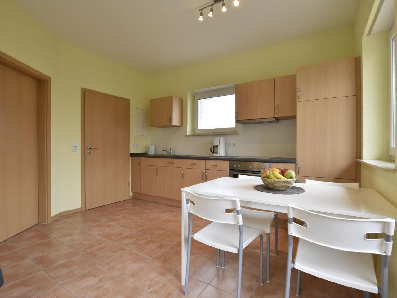 Peaceful Apartment In Zierow With Terrace Esterno foto