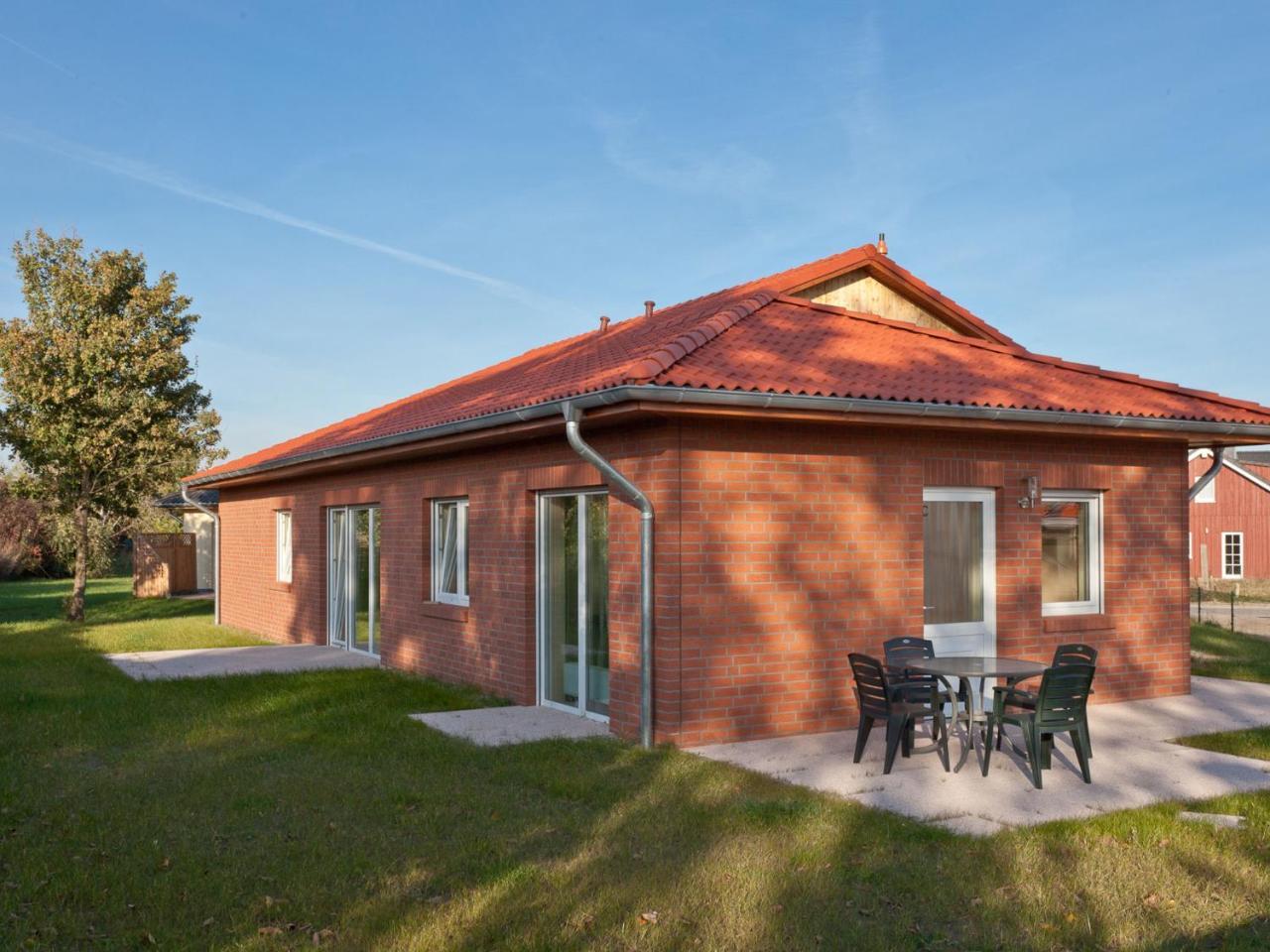 Peaceful Apartment In Zierow With Terrace Esterno foto